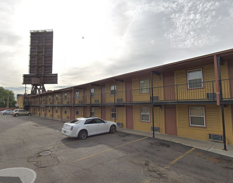 Motorama Motel - Street View